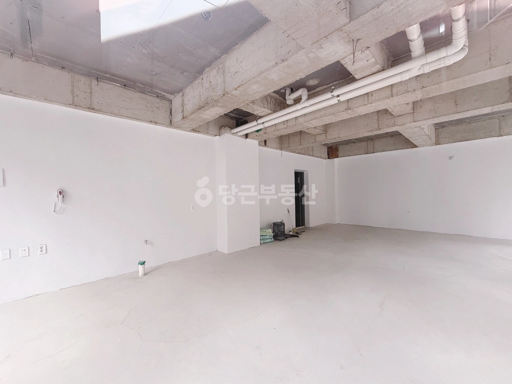 충청북도 청주시 흥덕구 복대동 상가 사진 1