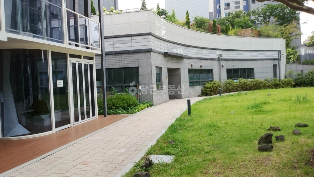 경기도 수원시 장안구 조원동 아파트 사진 1