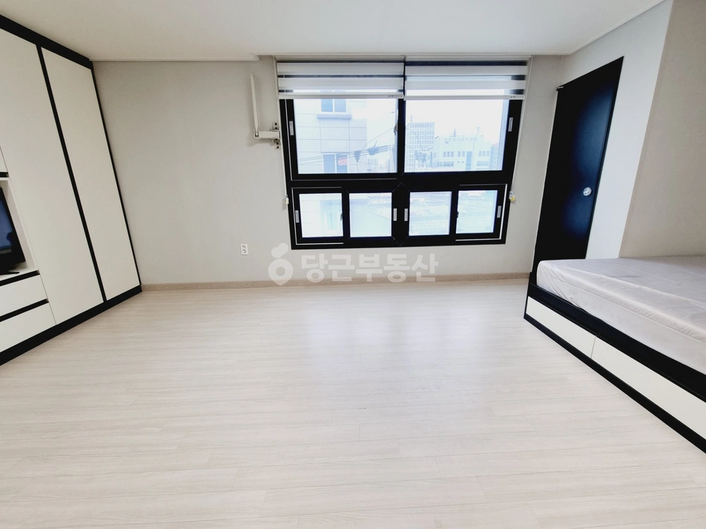 부산광역시 연제구 거제동 원룸 사진 1