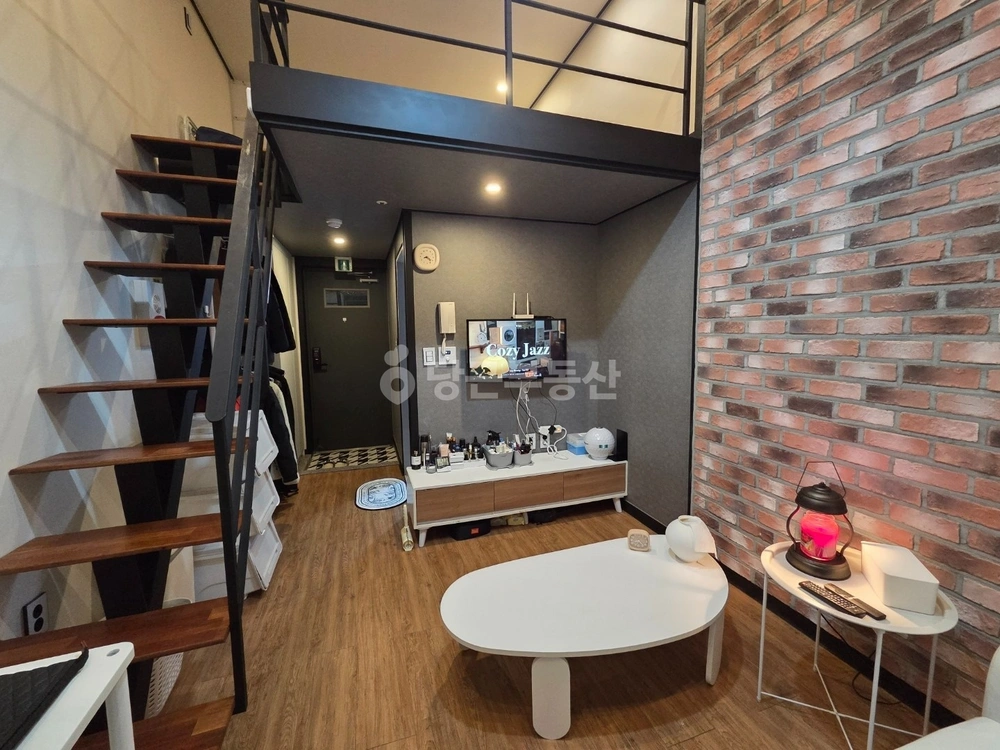 경상남도 진주시 수정동 원룸 사진 1