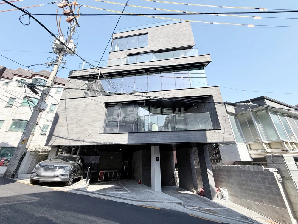 서울특별시 서초구 반포동 상가 사진 1