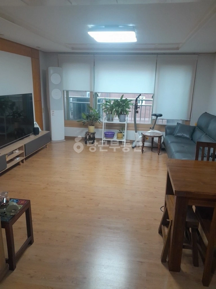 서울특별시 서대문구 창천동 아파트 사진 1