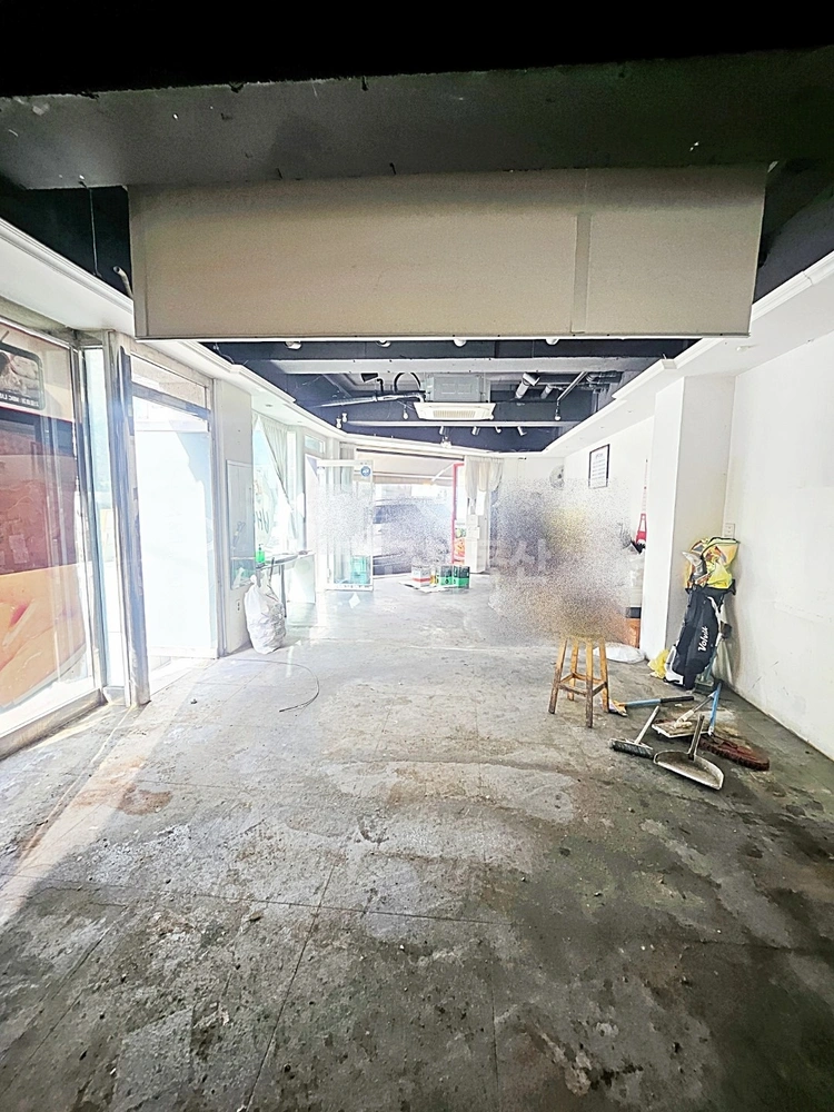 경기도 수원시 권선구 곡반정동 상가 사진 1