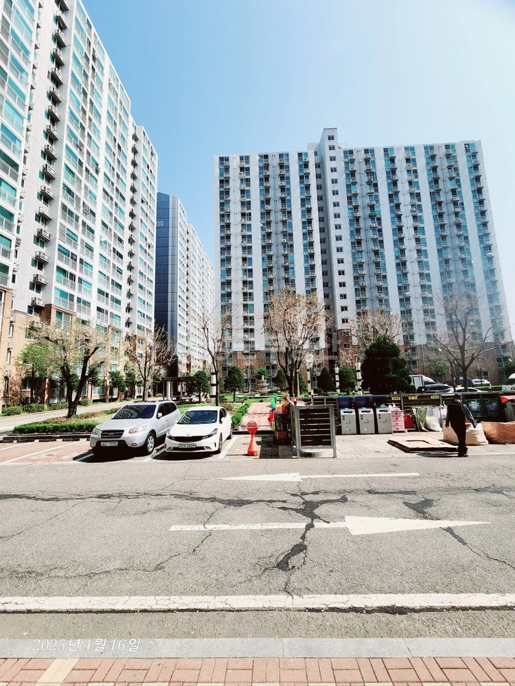 경기도 시흥시 월곶동 아파트 사진 1