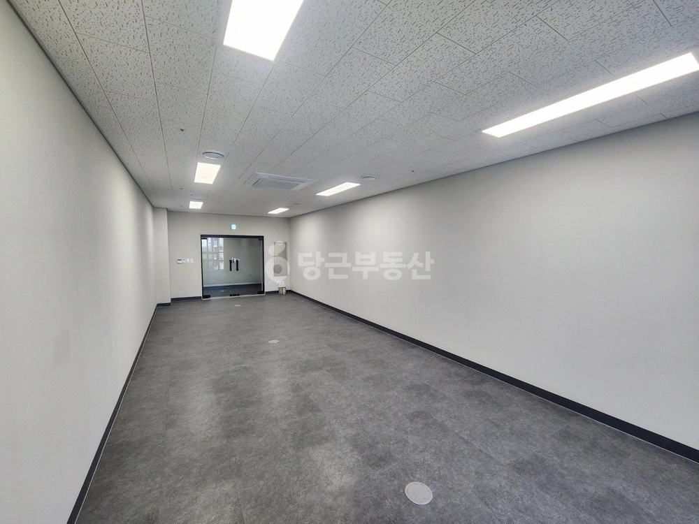 경기도 안양시 동안구 관양동 사무실 사진 1