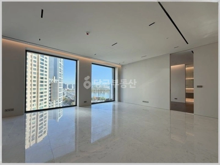 서울특별시 강남구 청담동 아파트 사진 1