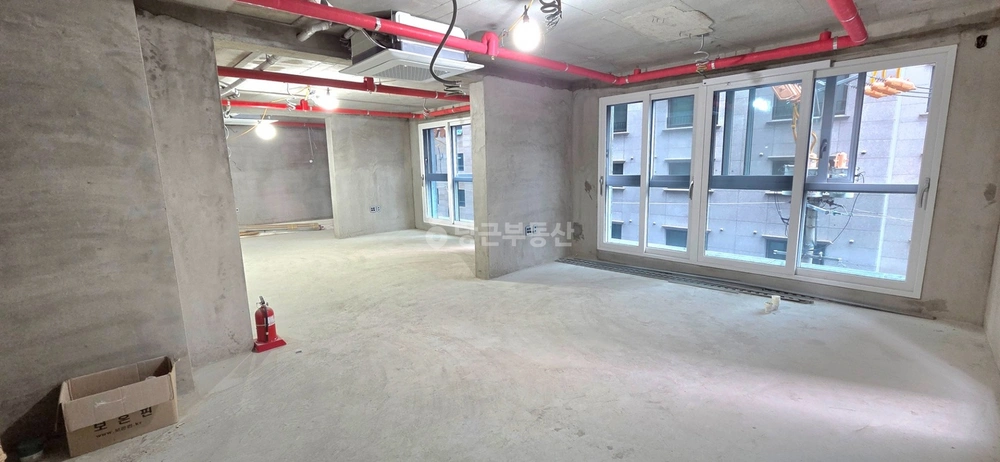 서울특별시 관악구 봉천동 상가 사진 1