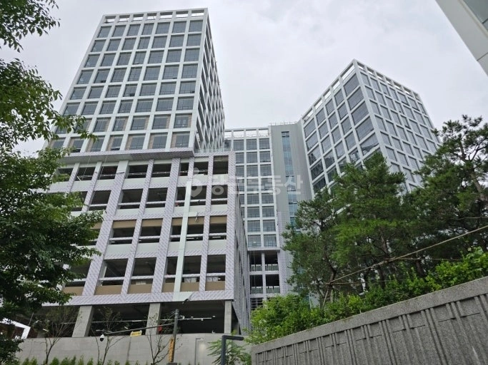 경기도 수원시 영통구 원천동 공장/창고 사진 1