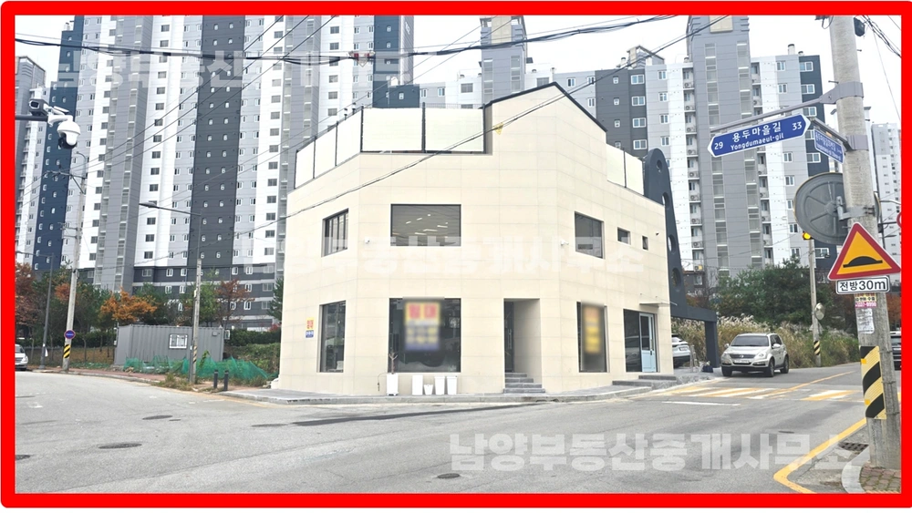전남광주통합특별시 북구 용두동 상가 사진 1