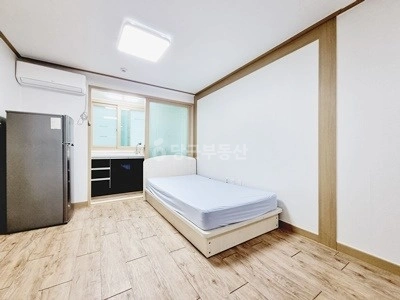 대전광역시 서구 용문동 원룸 사진 1