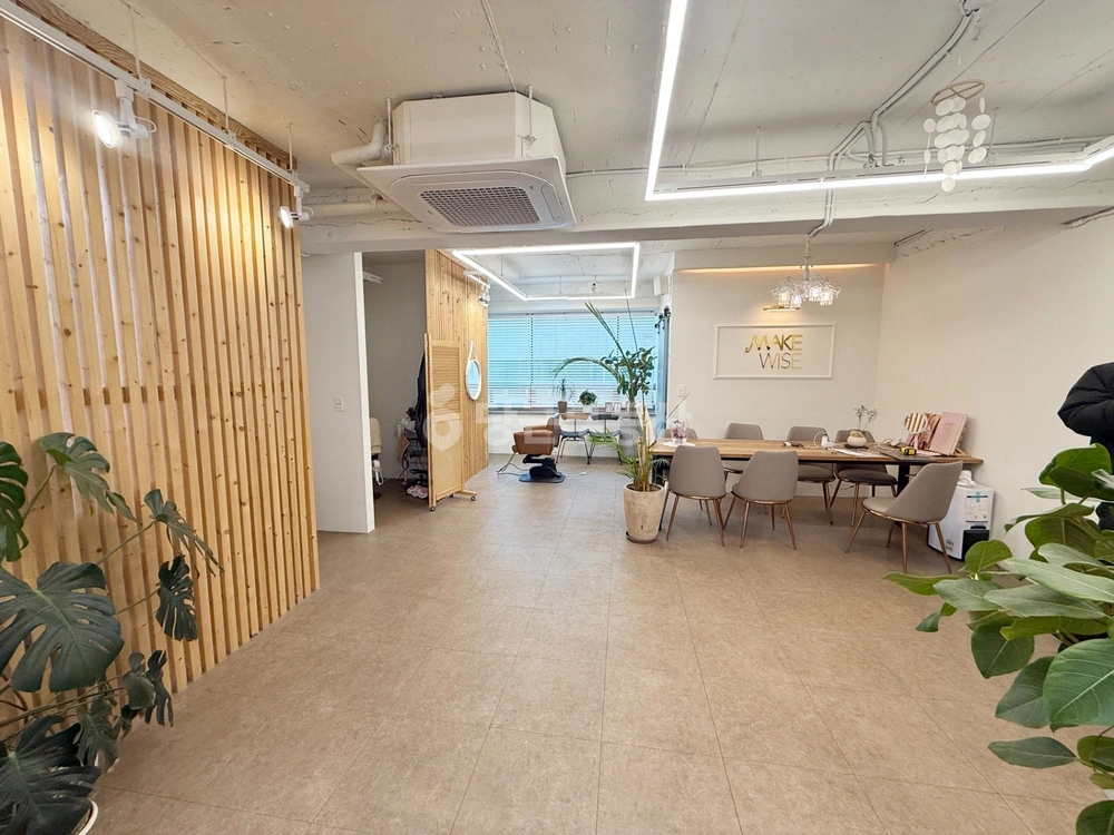 서울특별시 강남구 신사동 상가 사진 1