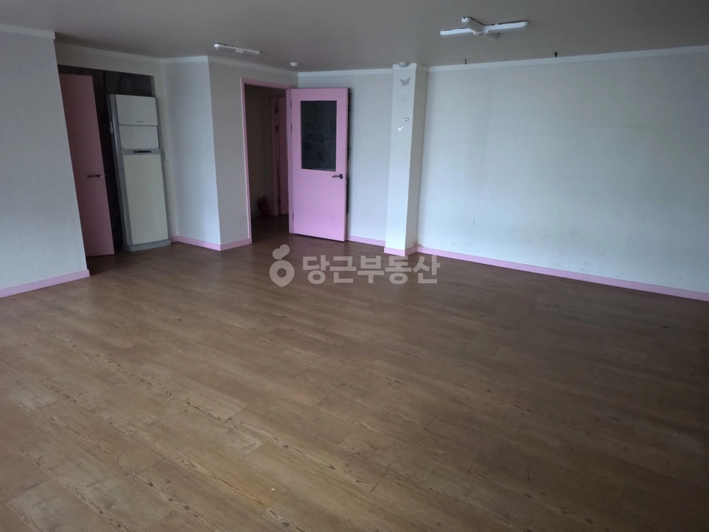 부산광역시 동래구 온천동 상가 사진 1