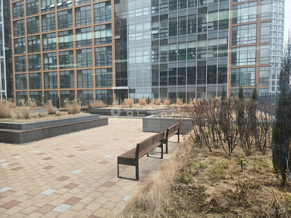 경기도 고양시 덕양구 덕은동 사무실 사진 1