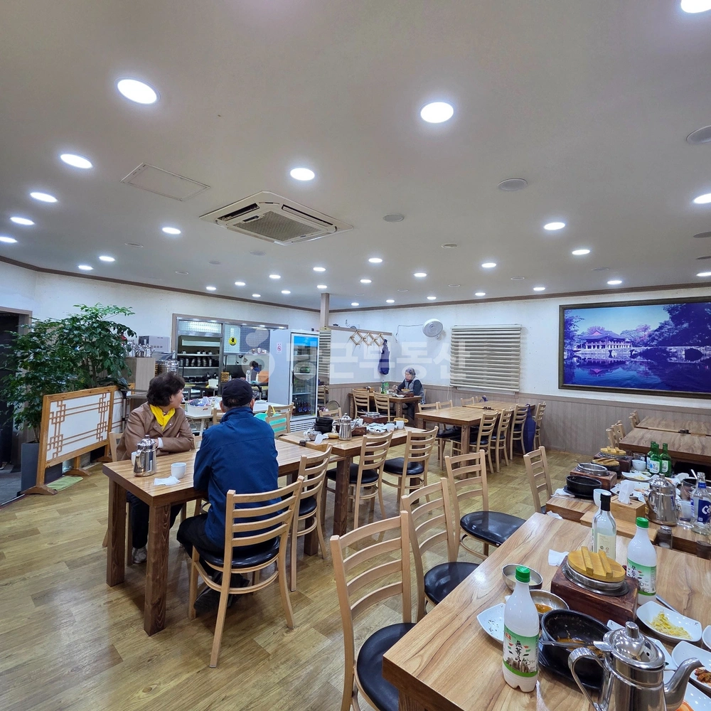 전남광주통합특별시 동구 산수동 상가 사진 1