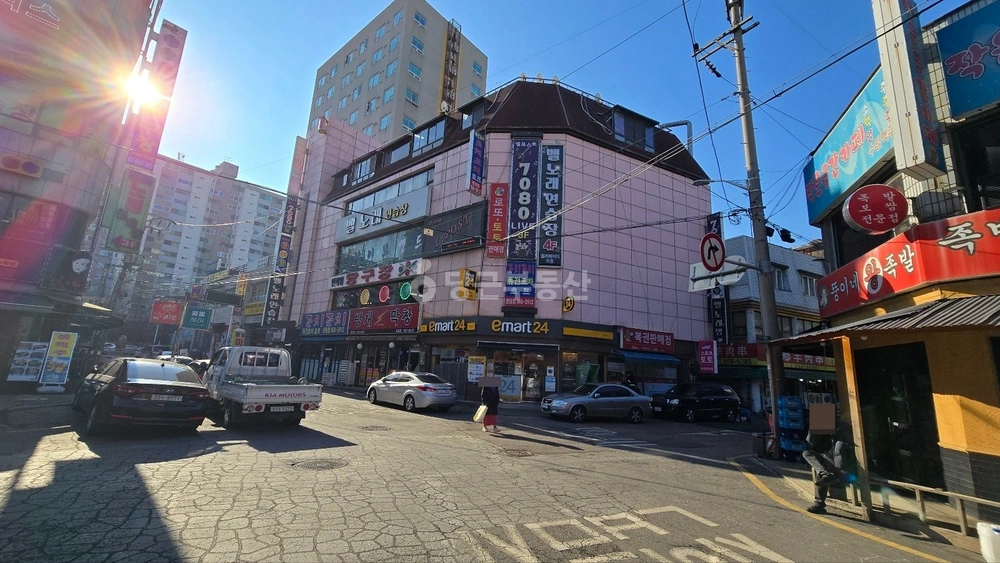 경기도 고양시 덕양구 성사동 건물 사진 1