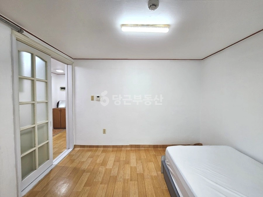 대전광역시 유성구 봉명동 원룸 사진 1