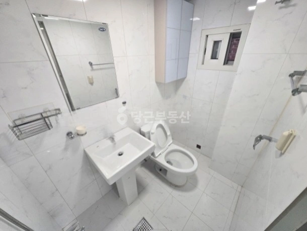 서울특별시 강남구 논현동 원룸 사진 1