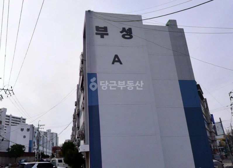 인천광역시 부평구 산곡동 아파트 사진 1