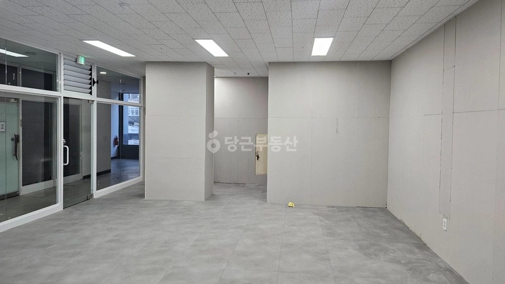 부산광역시 부산진구 전포동 상가 사진 1