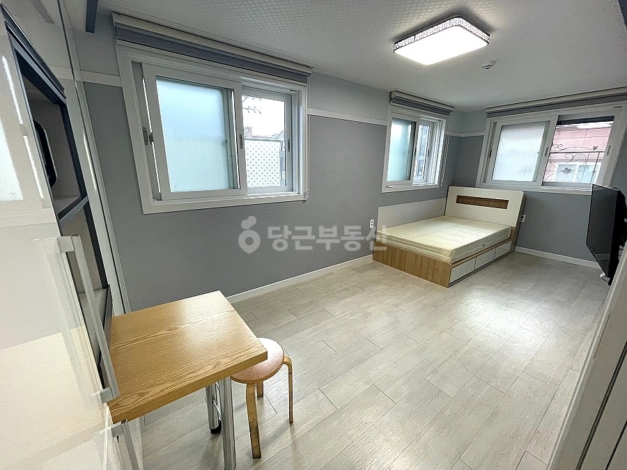 대전광역시 서구 괴정동 원룸 사진 1