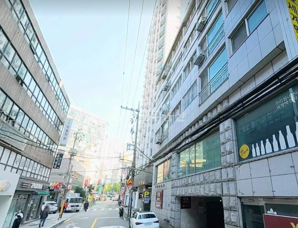 부산광역시 남구 대연동 아파트 사진 1