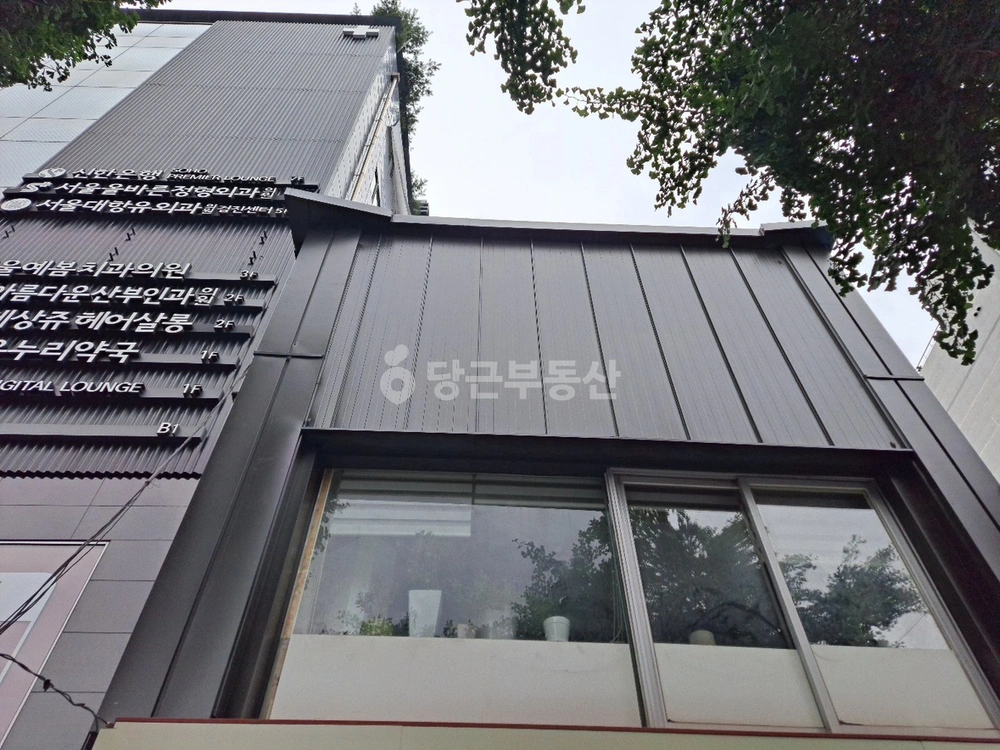 서울특별시 서대문구 대현동 상가 사진 1
