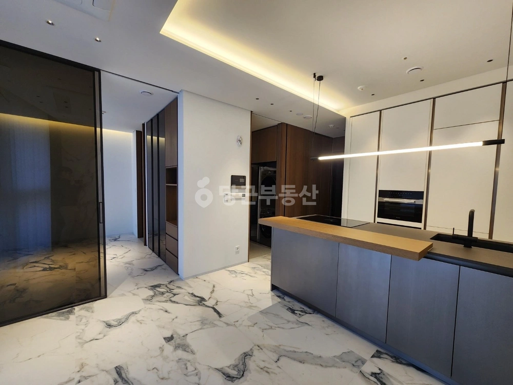 서울특별시 강남구 역삼동 오피스텔 사진 1