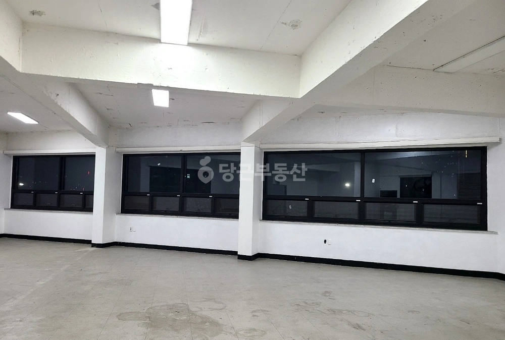 전남광주통합특별시 남구 주월동 상가 사진 1