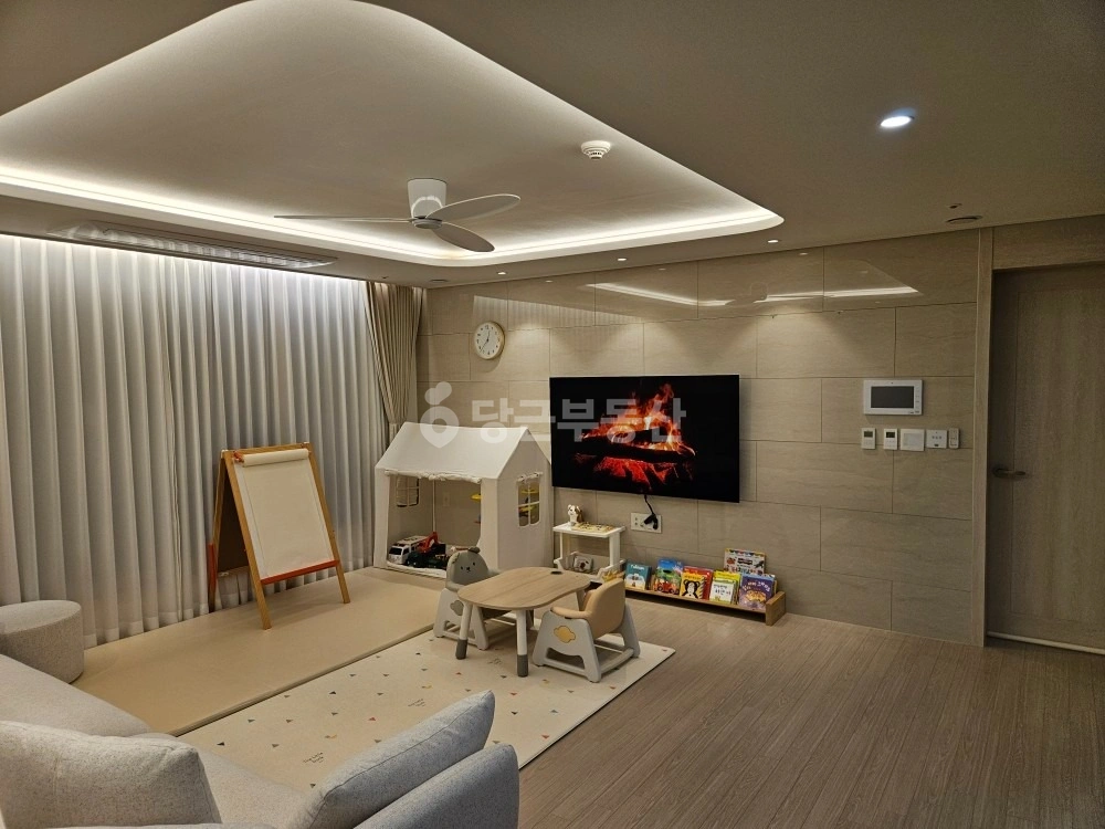 전남광주통합특별시 북구 용두동 아파트 사진 1