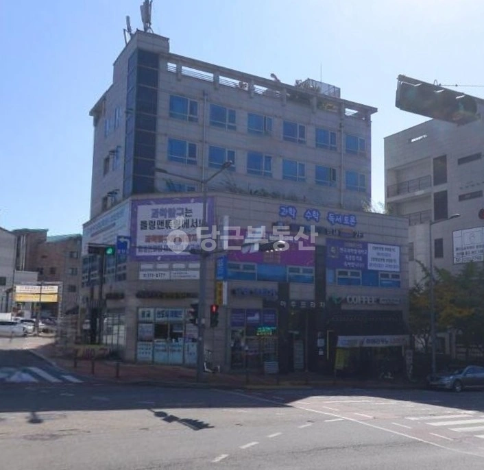 경기도 수원시 영통구 원천동 상가 사진 1
