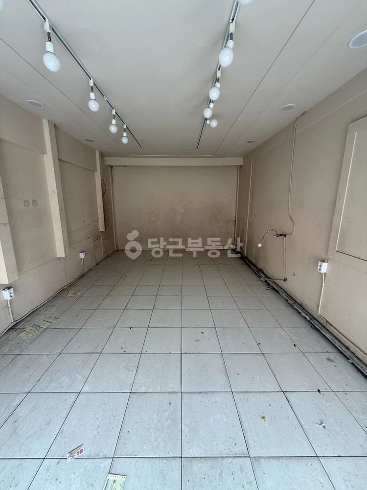 부산광역시 남구 대연동 상가 사진 1