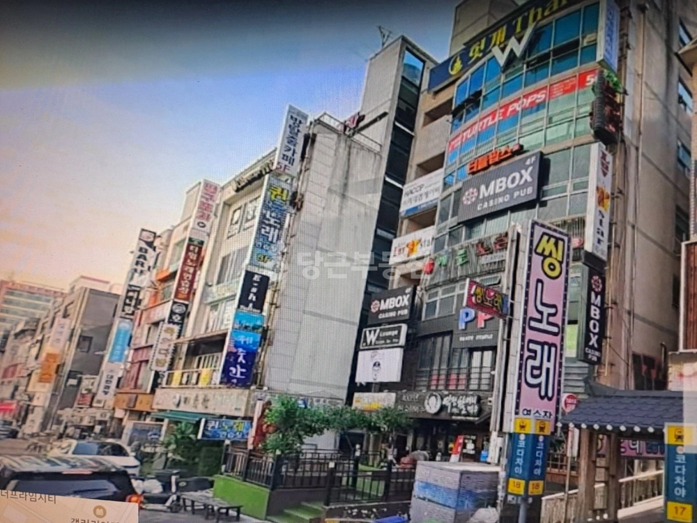 대전광역시 서구 둔산동 상가 사진 1