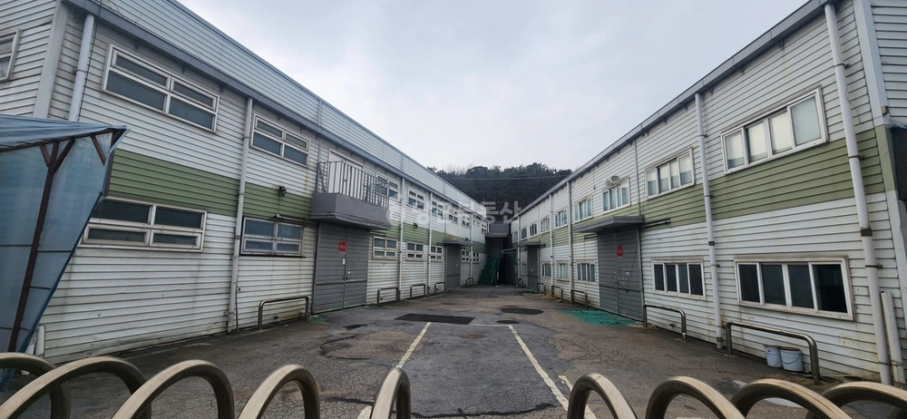 경기도 파주시 조리읍 공장/창고 사진 1
