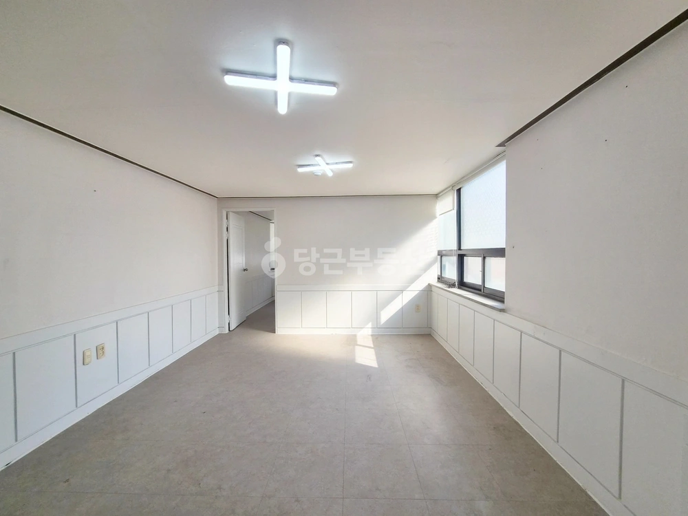 경기도 수원시 팔달구 인계동 상가 사진 1