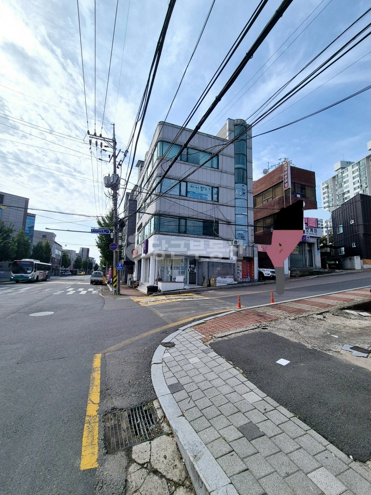 경상남도 진주시 상대동 건물 사진 1