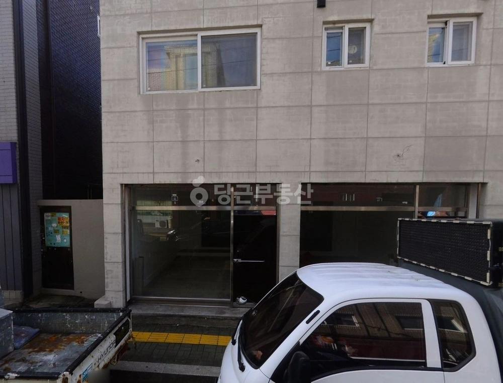 경기도 수원시 영통구 매탄동 상가 사진 1
