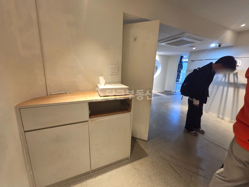 서울특별시 마포구 서교동 상가 사진 1