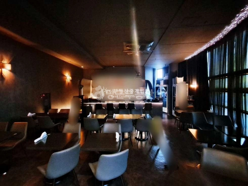 서울특별시 마포구 서교동 상가 사진 1