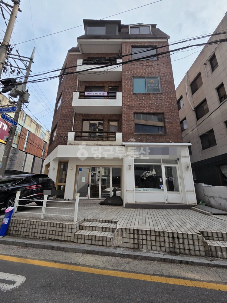 서울특별시 강남구 논현동 건물 사진 1