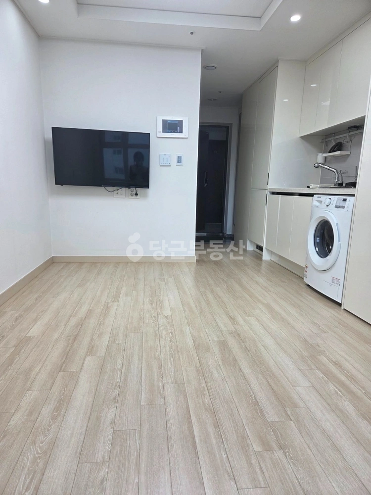 부산광역시 사하구 장림동 아파트 사진 1