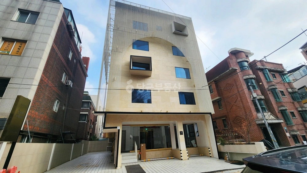 서울특별시 서초구 잠원동 상가 사진 1