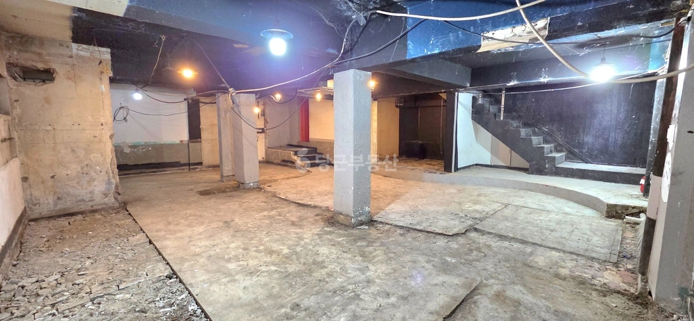 서울특별시 관악구 신림동 상가 사진 1