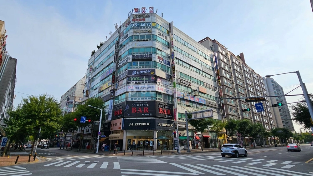 경기도 고양시 일산동구 장항동 상가 사진 1