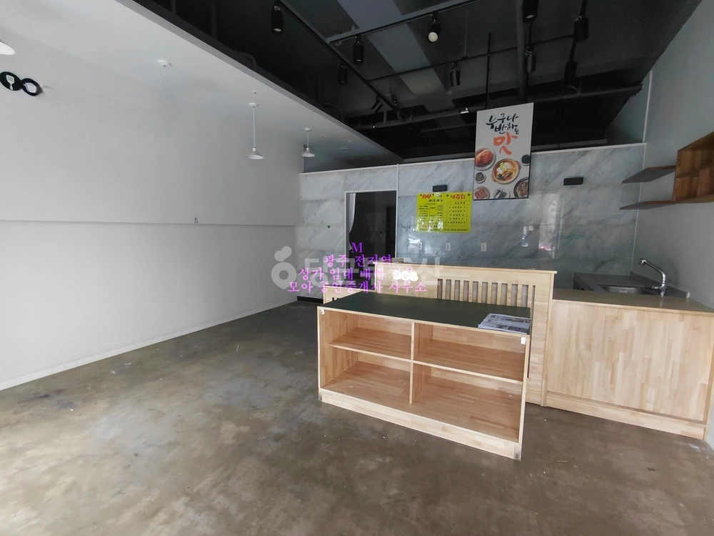 전남광주통합특별시 광산구 장덕동 상가 사진 1