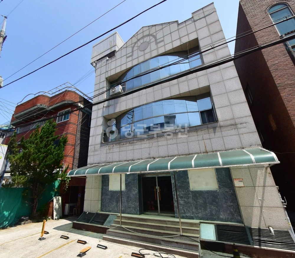 강원특별자치도 춘천시 석사동 건물 사진 1
