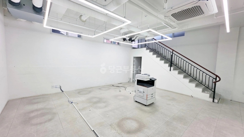 서울특별시 강남구 논현동 상가 사진 1