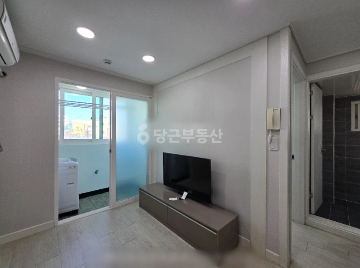 대전광역시 서구 가장동 원룸 사진 1