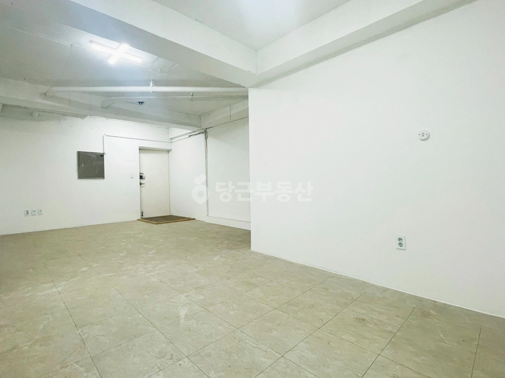 서울특별시 마포구 서교동 상가 사진 1