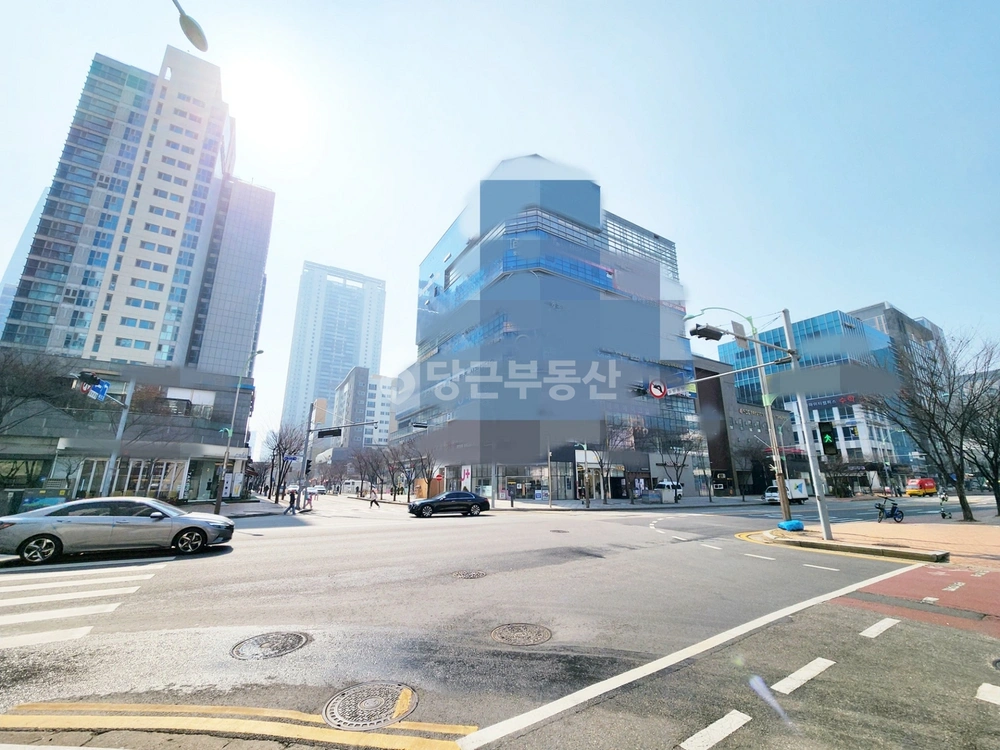 인천광역시 연수구 송도동 상가 사진 1