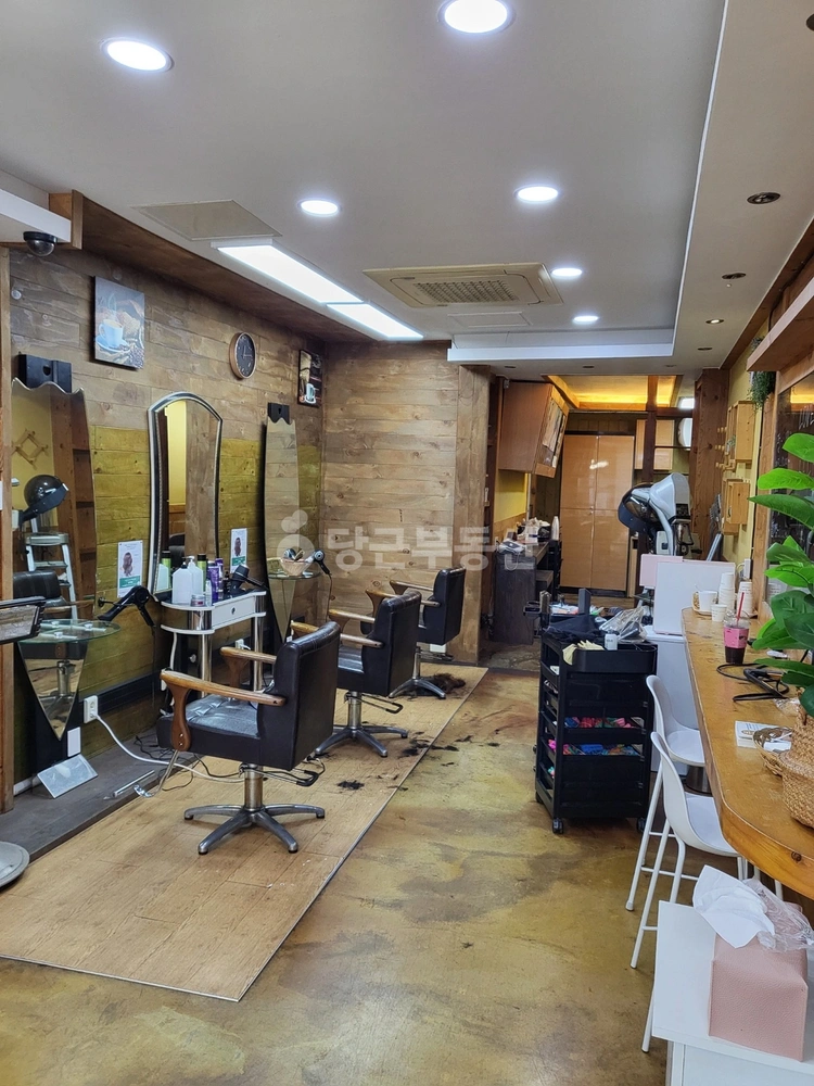 전남광주통합특별시 광산구 월곡동 상가 사진 1